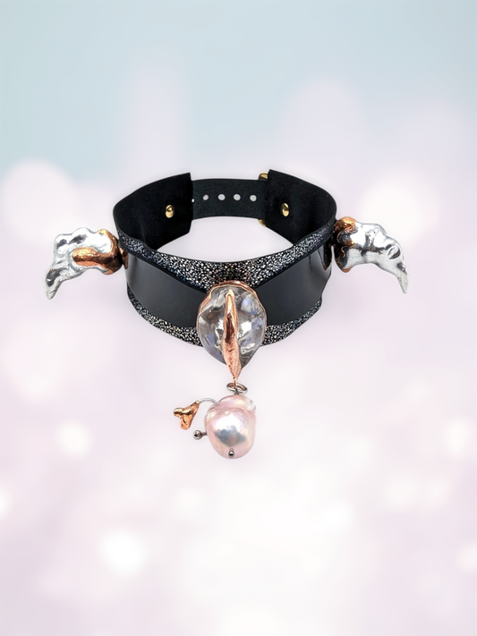 Pearly Beast Choker